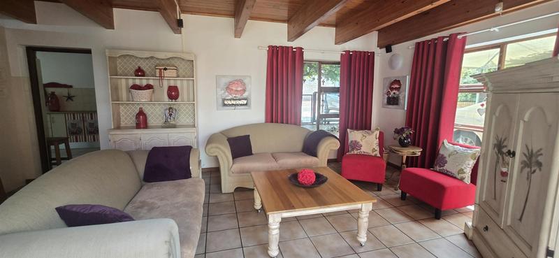 4 Bedroom Property for Sale in Glentana Western Cape